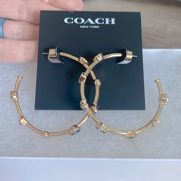 Coach gold hoops NWT - Picture 3 of 7